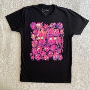HOT TOPIC NWOT Black Pink Rick and Morty Graphic Short Sleeve T-shirt Medium